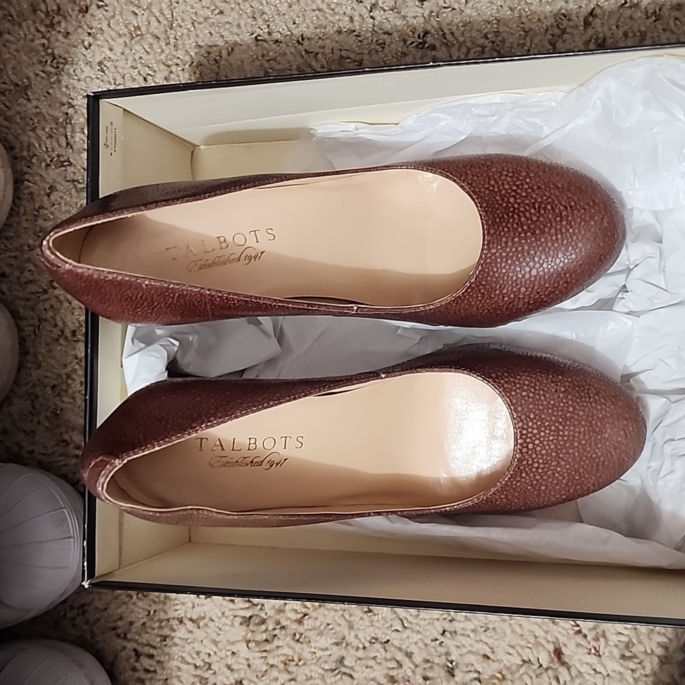 Talbots heels - Picture 3 of 3